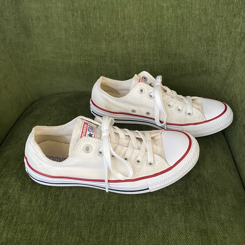 White converse